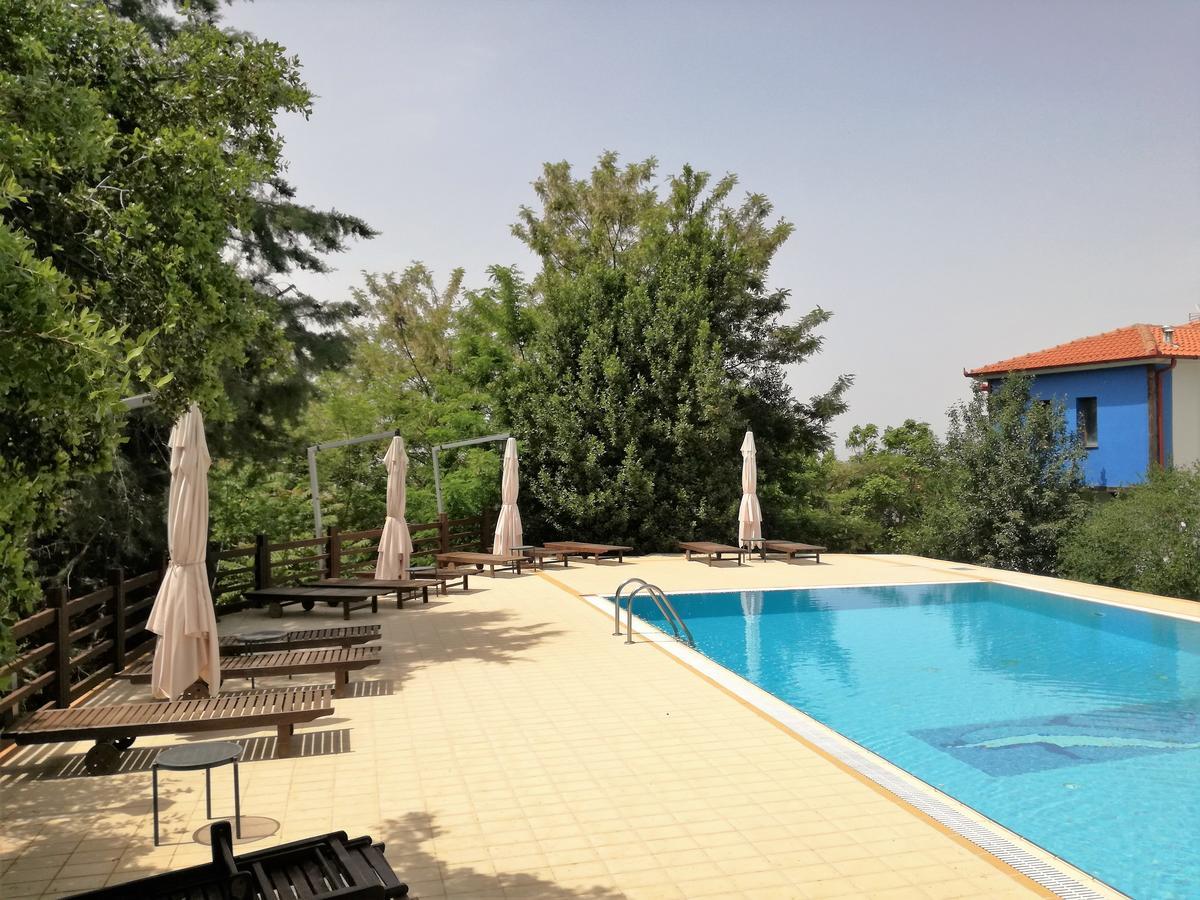 Отель Filosxenia Roxani Country House Марония Экстерьер фото