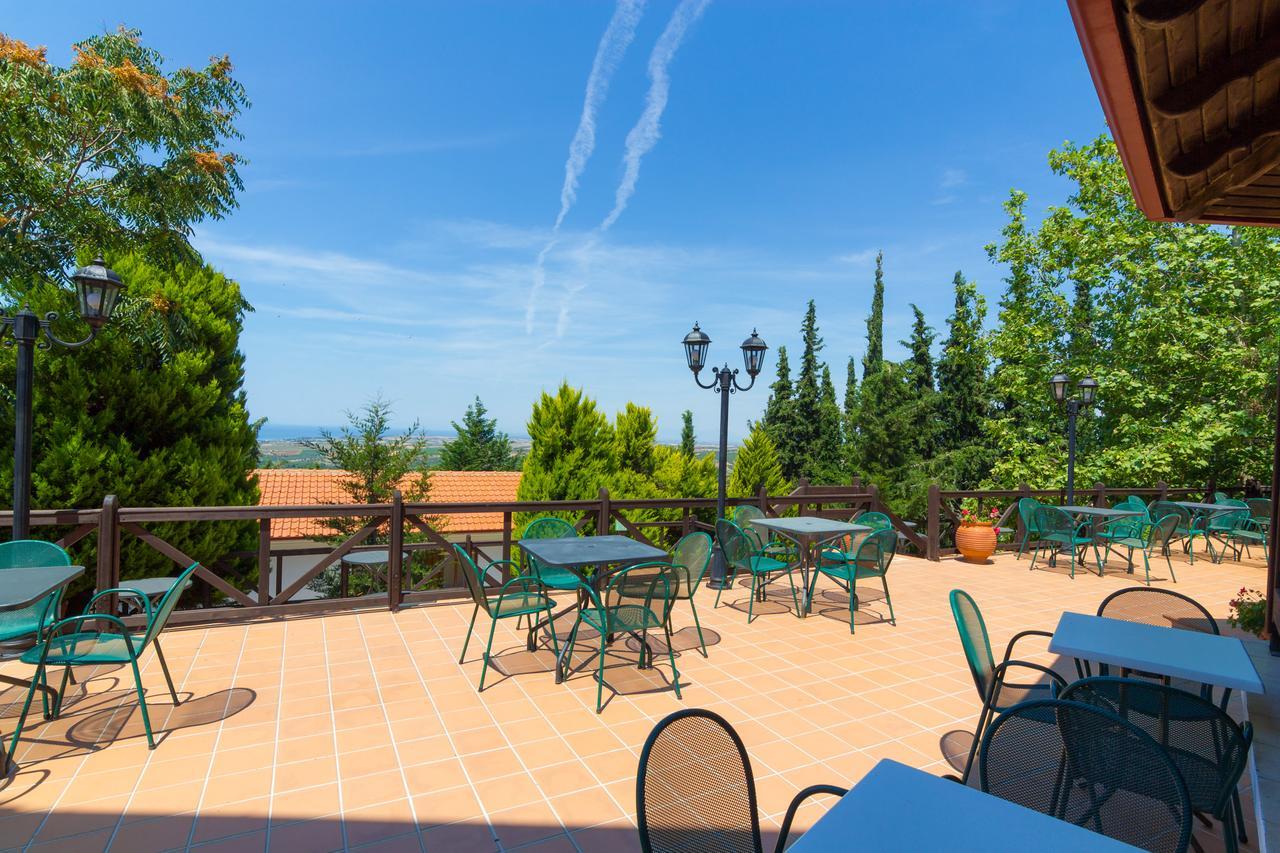 Отель Filosxenia Roxani Country House Марония Экстерьер фото