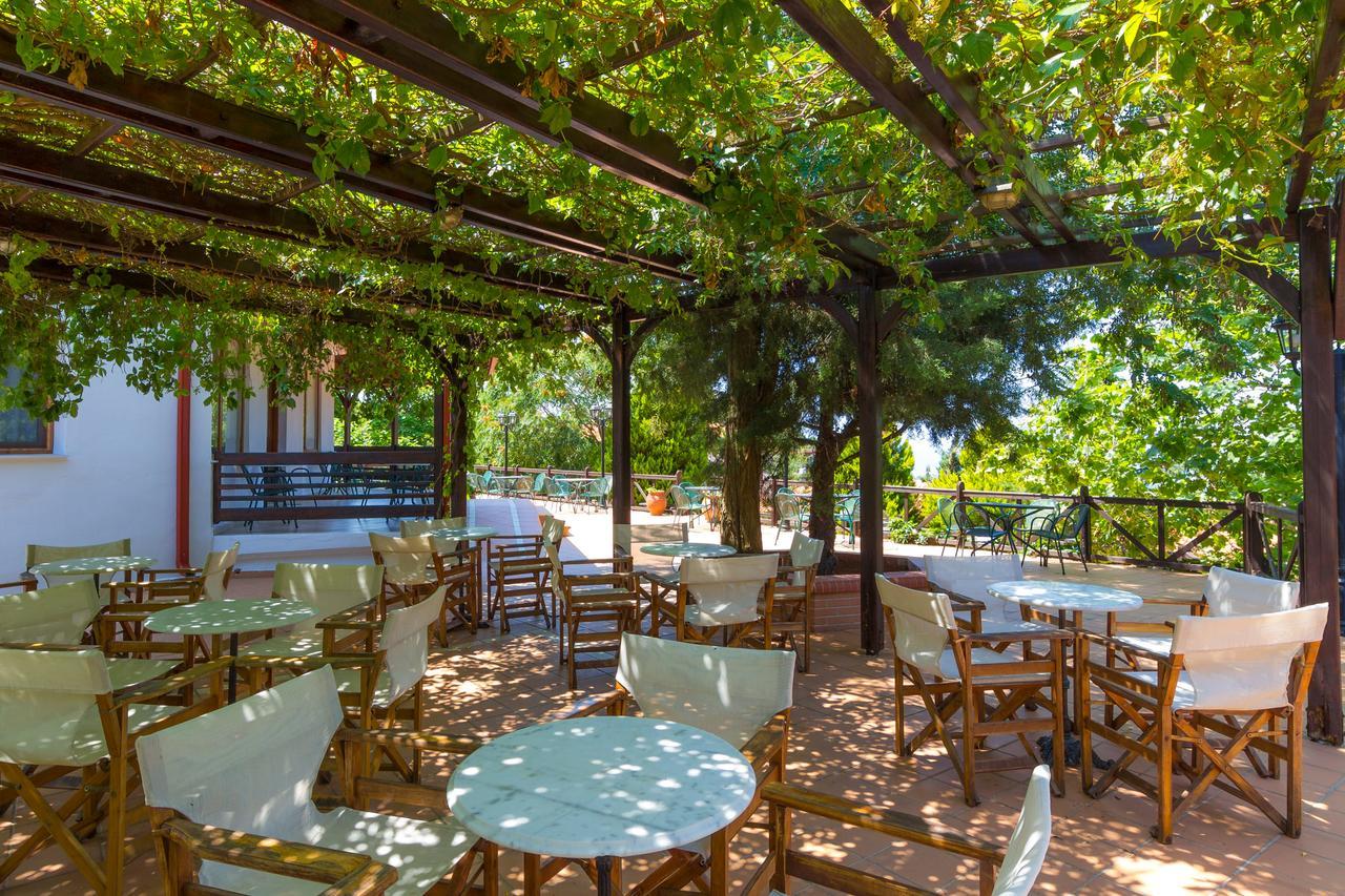 Отель Filosxenia Roxani Country House Марония Экстерьер фото